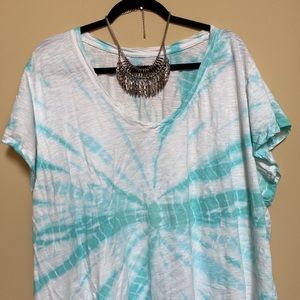 🌼BNDL3for$20🌼
The sweatshirt project Tie dye relax fit V-neck T-shirt size 3X